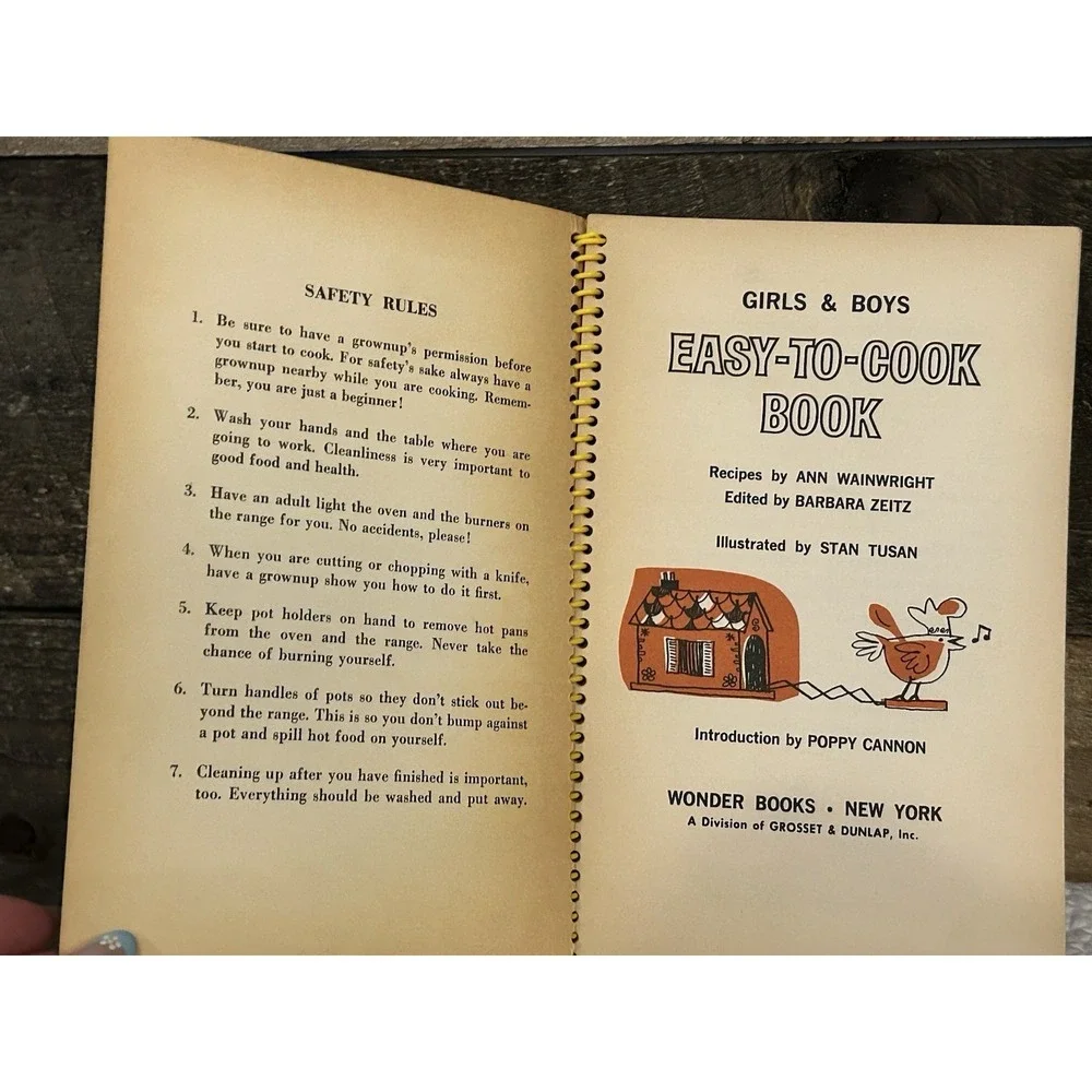 VTG 1967 Girls & Boys Easy to‎ Cook Book 100 Recipes Spiral Bound Easy to Make